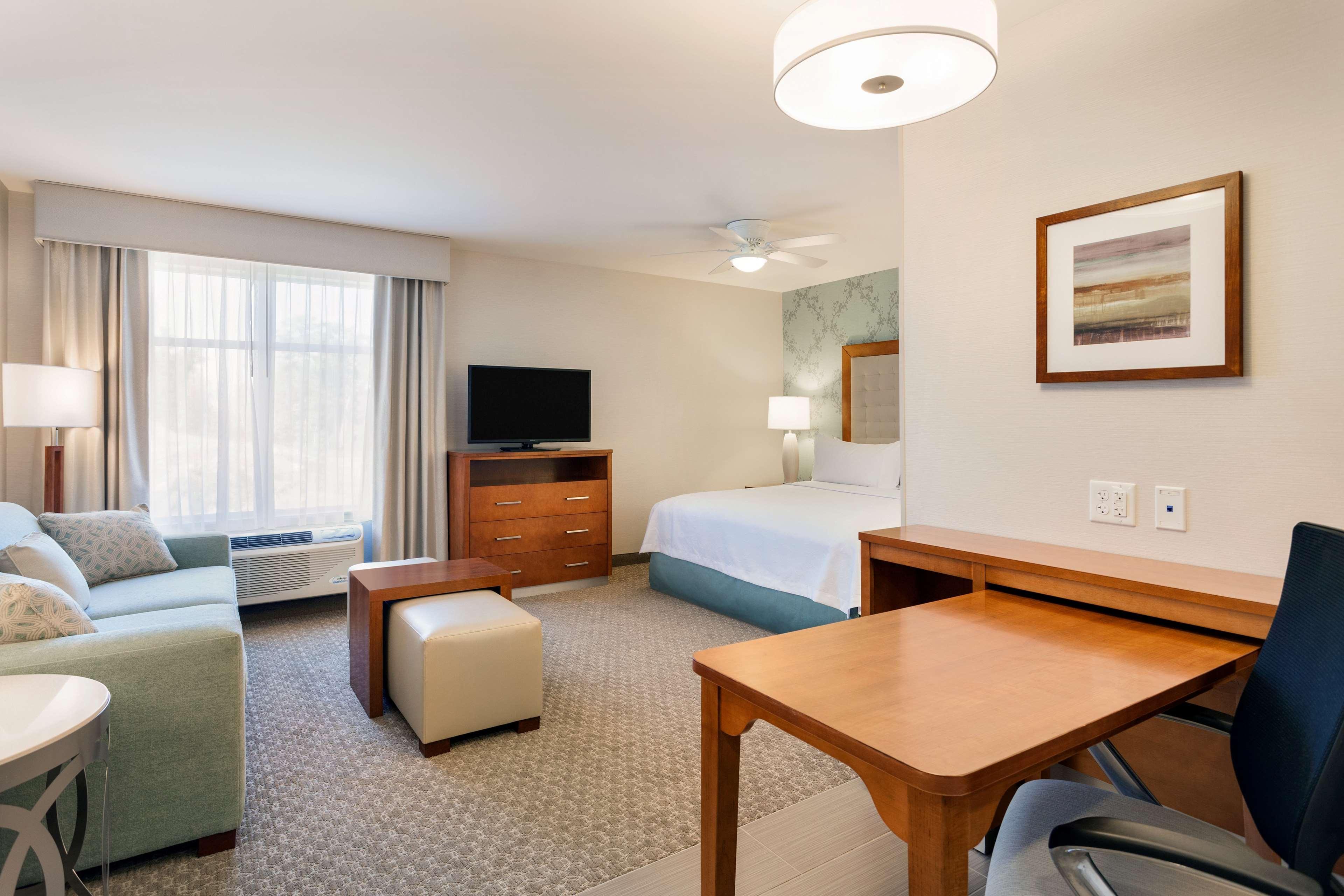 Homewood Suites By Hilton Gateway Hills Нашуа Екстериор снимка