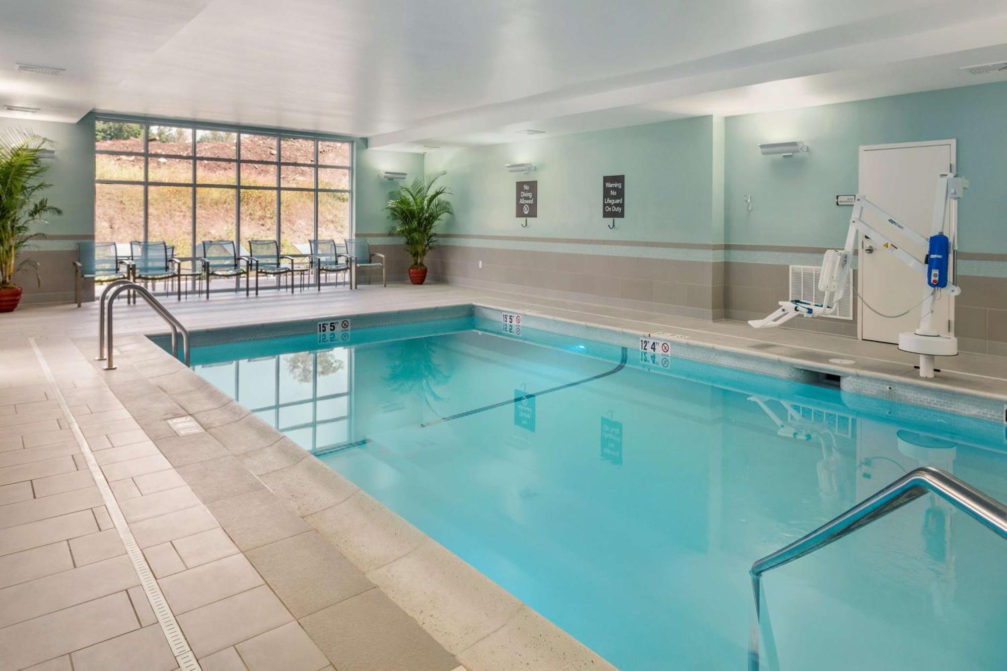 Homewood Suites By Hilton Gateway Hills Нашуа Екстериор снимка