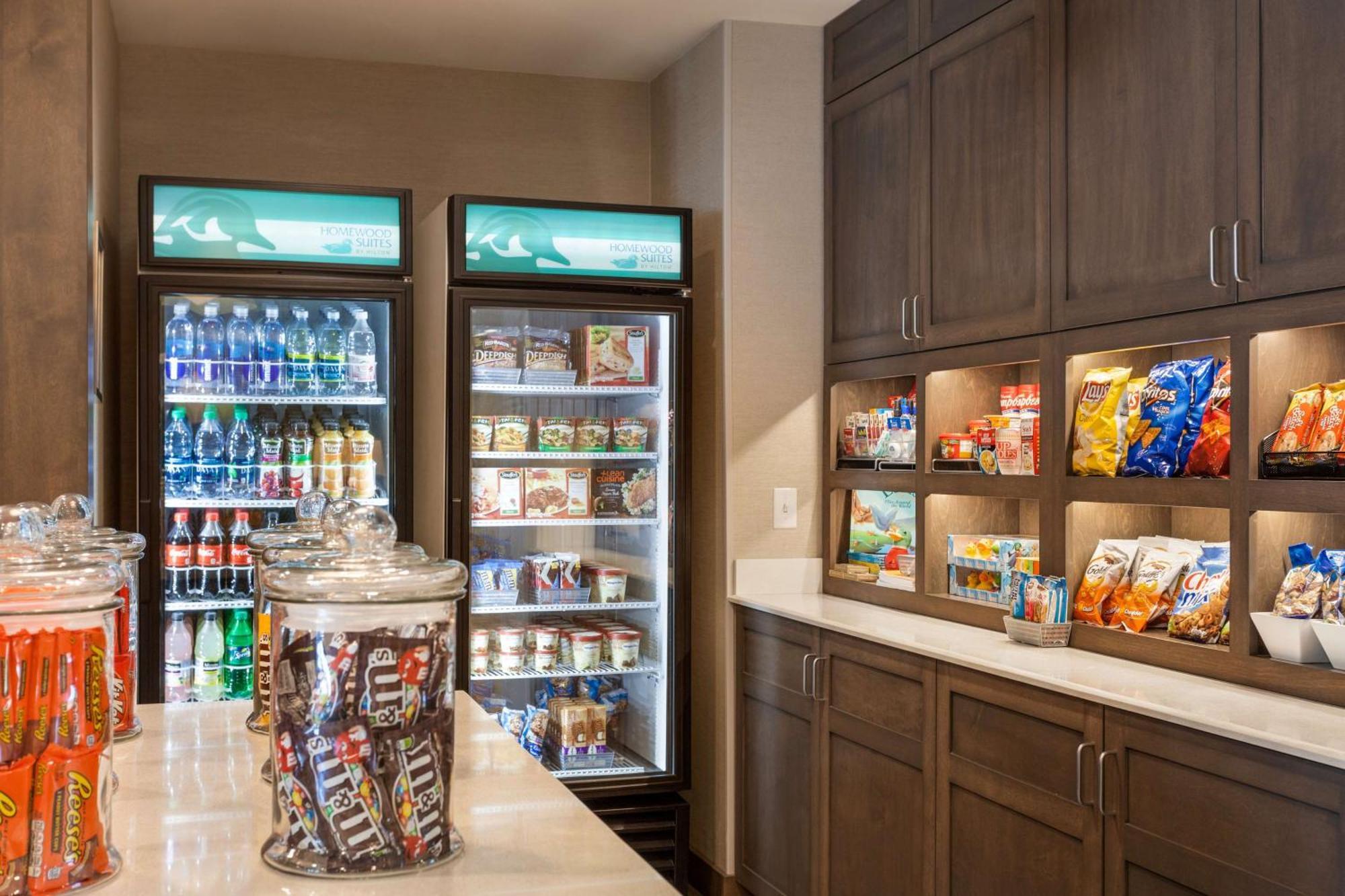 Homewood Suites By Hilton Gateway Hills Нашуа Екстериор снимка