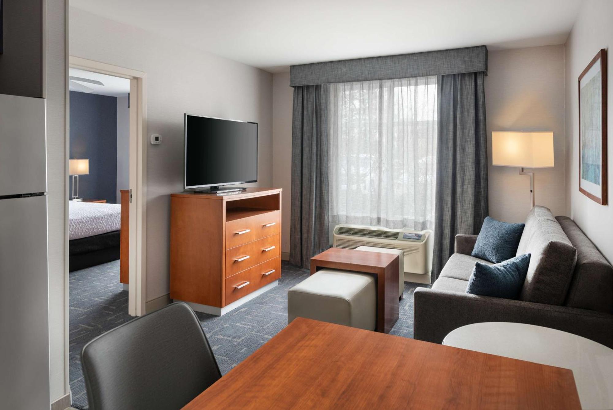 Homewood Suites By Hilton Gateway Hills Нашуа Екстериор снимка