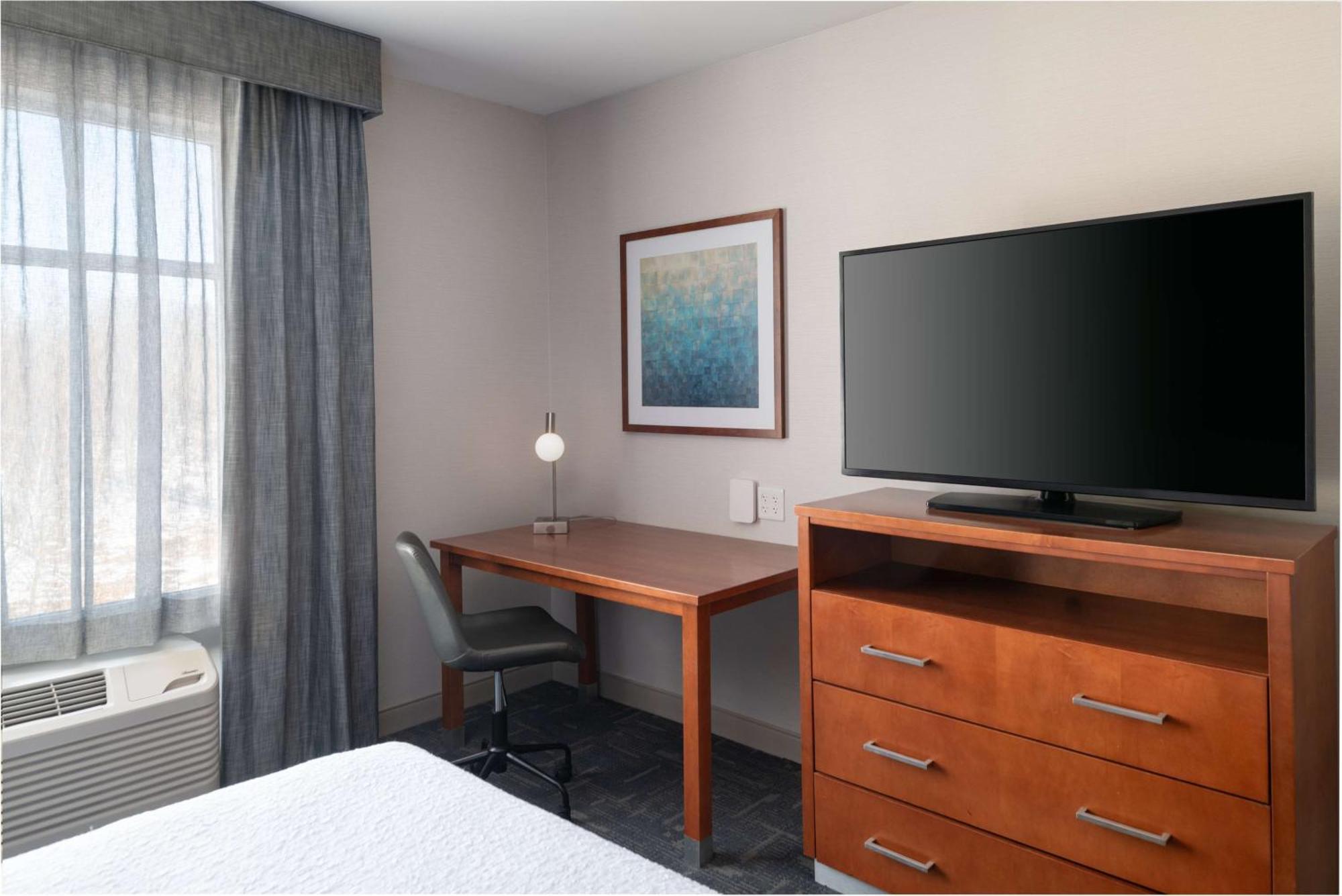 Homewood Suites By Hilton Gateway Hills Нашуа Екстериор снимка