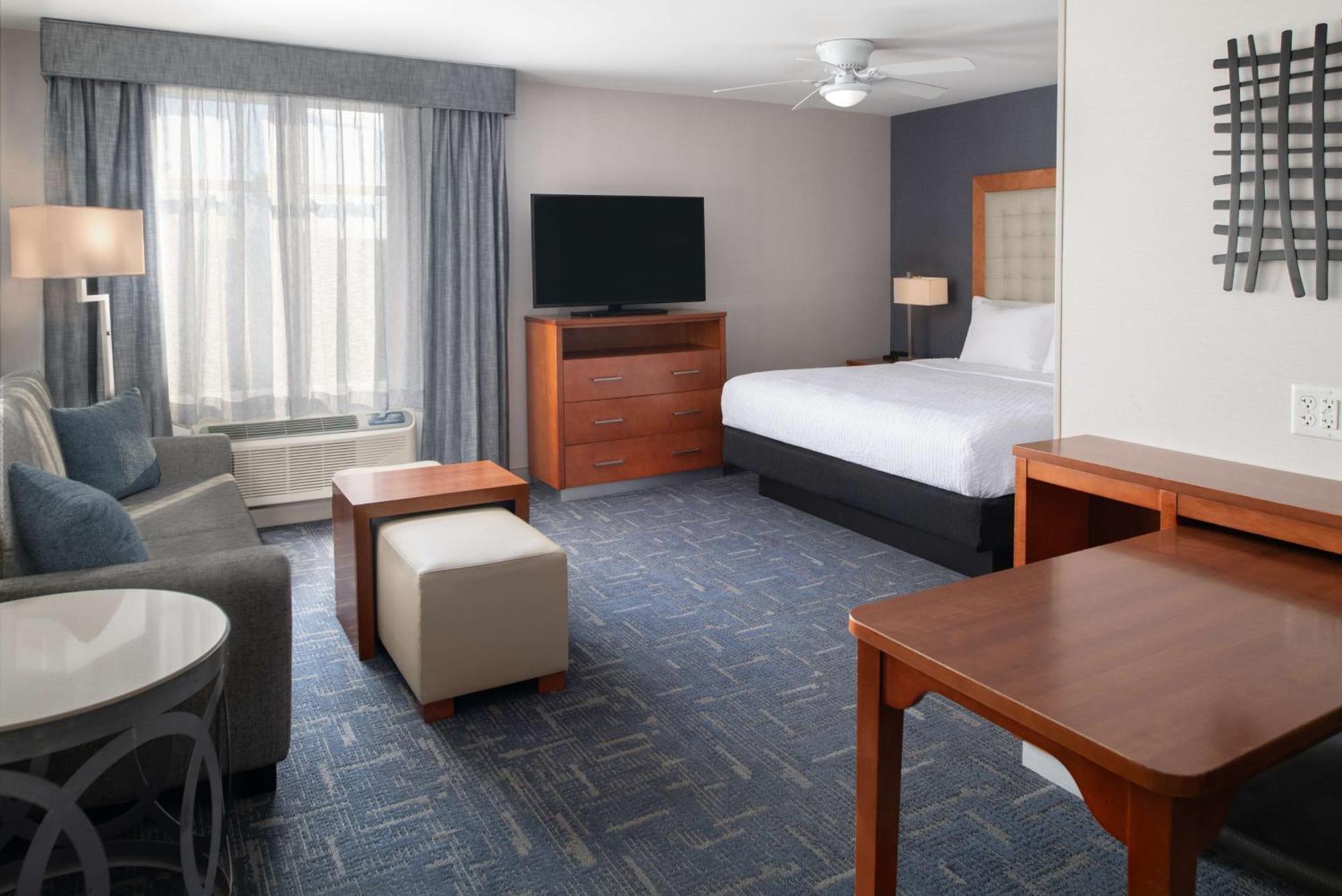Homewood Suites By Hilton Gateway Hills Нашуа Екстериор снимка