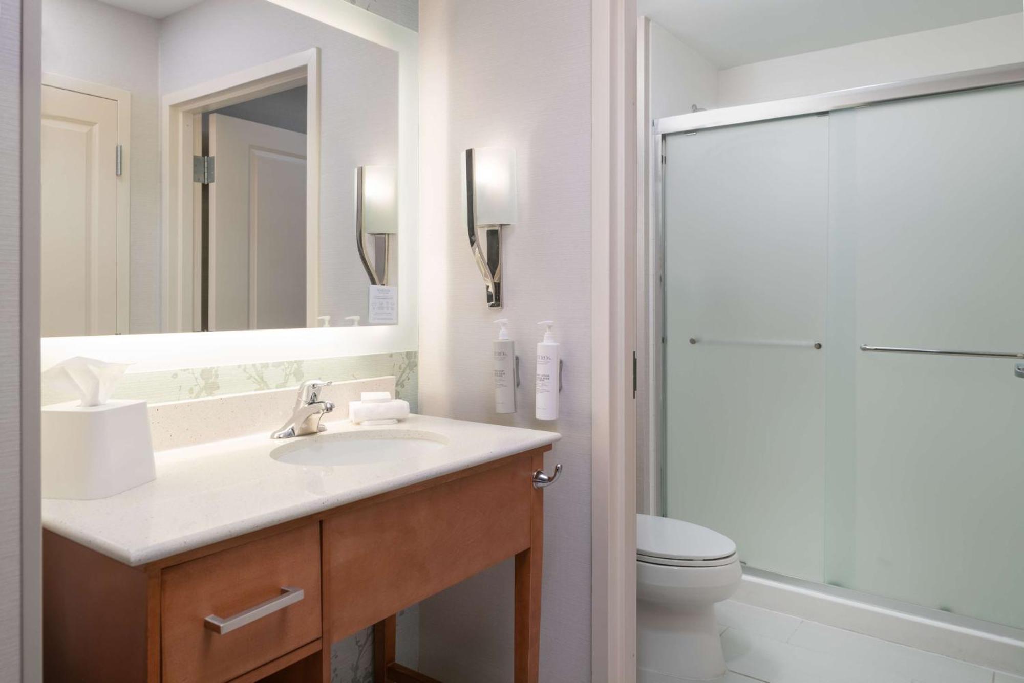 Homewood Suites By Hilton Gateway Hills Нашуа Екстериор снимка