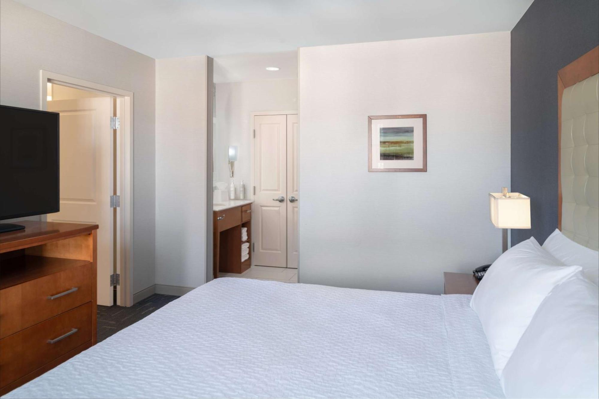 Homewood Suites By Hilton Gateway Hills Нашуа Екстериор снимка